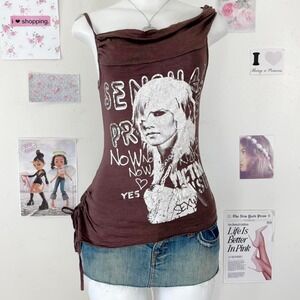 Rare Vintage Y2K Brown "Sensual" Graphic Asymmetrical Indie Sleaze Tank — Grunge